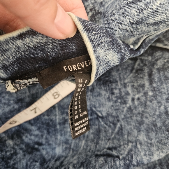 Forever 21 Denim Dress Size Small - Picture 9 of 9